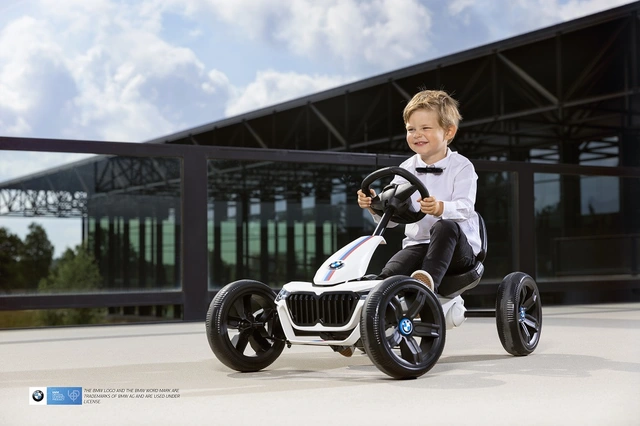 BERG Reppy BMW Tråbil for 2,5 til 6 år 