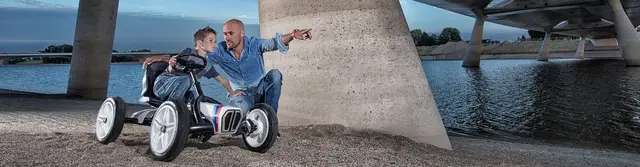 BMW Street Racer Tråbil for 3-8 år 